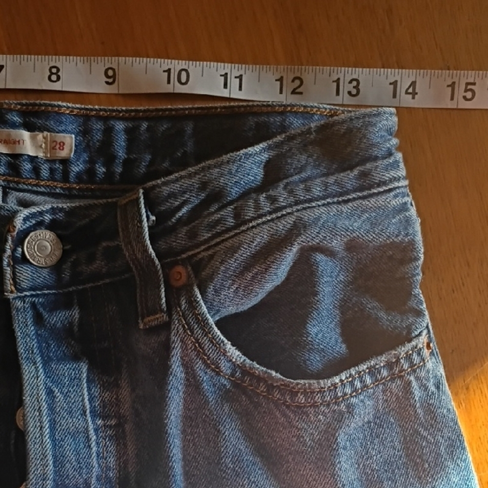 Levi's Premium Ribcage Straight Button Fly  Jeans. Size 28.Great For School. - Picture 8 of 12